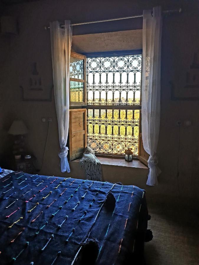 Maison D'Hotes Izza Kelaat-M'Gouna Экстерьер фото