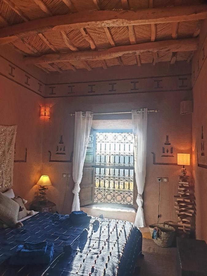 Maison D'Hotes Izza Kelaat-M'Gouna Экстерьер фото
