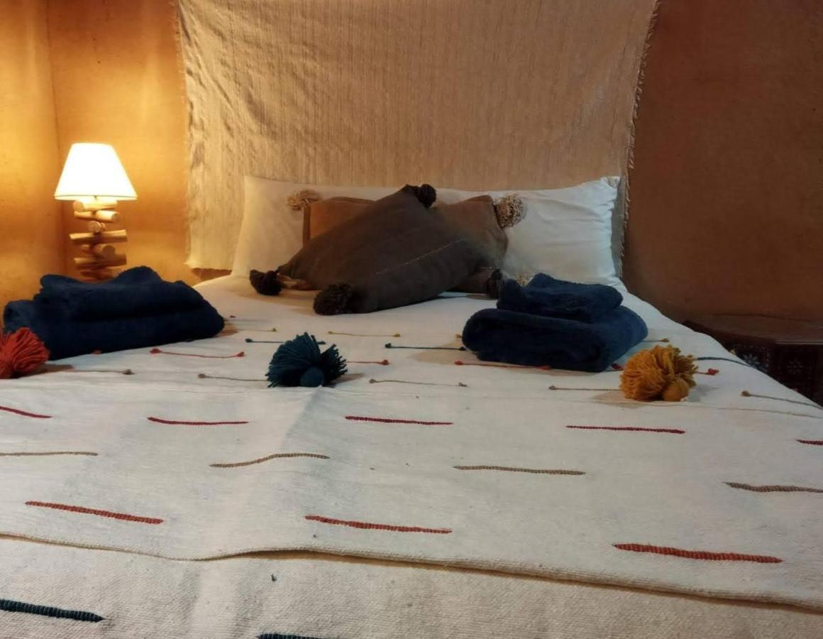 Maison D'Hotes Izza Kelaat-M'Gouna Экстерьер фото