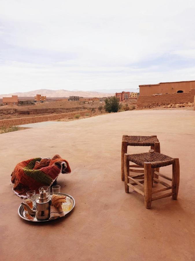 Maison D'Hotes Izza Kelaat-M'Gouna Экстерьер фото