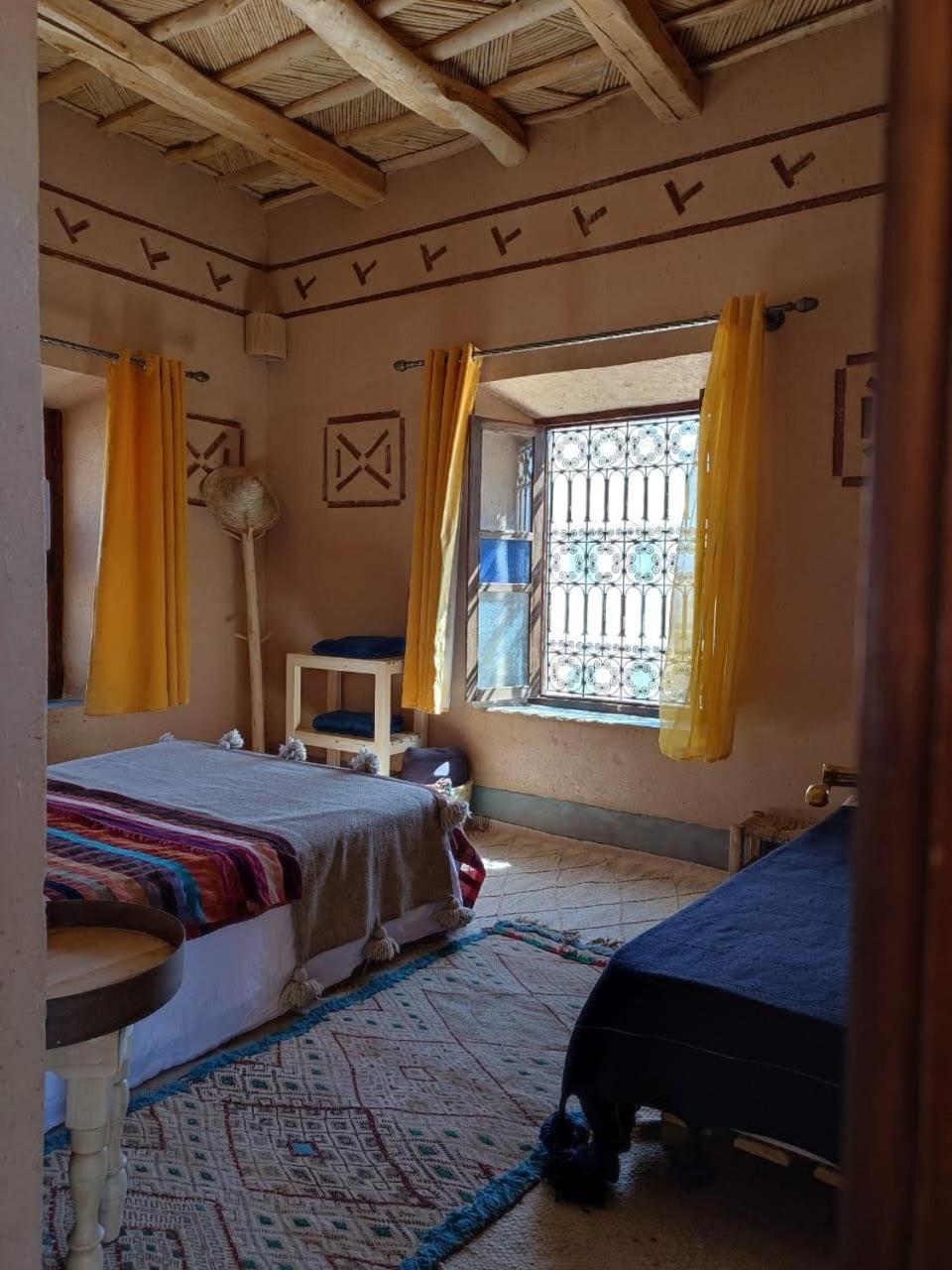 Maison D'Hotes Izza Kelaat-M'Gouna Экстерьер фото