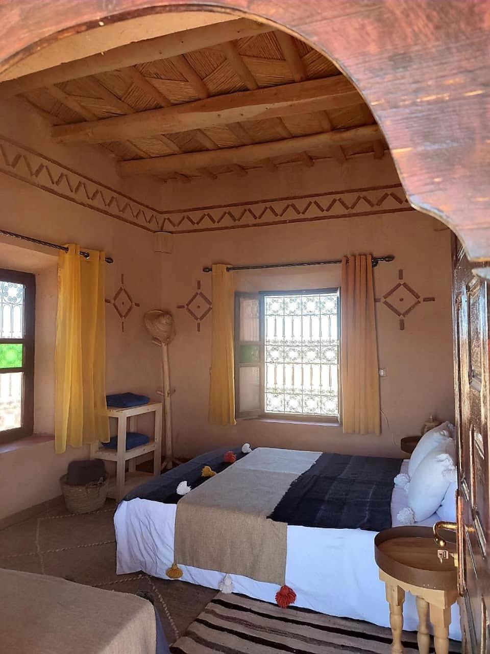 Maison D'Hotes Izza Kelaat-M'Gouna Экстерьер фото