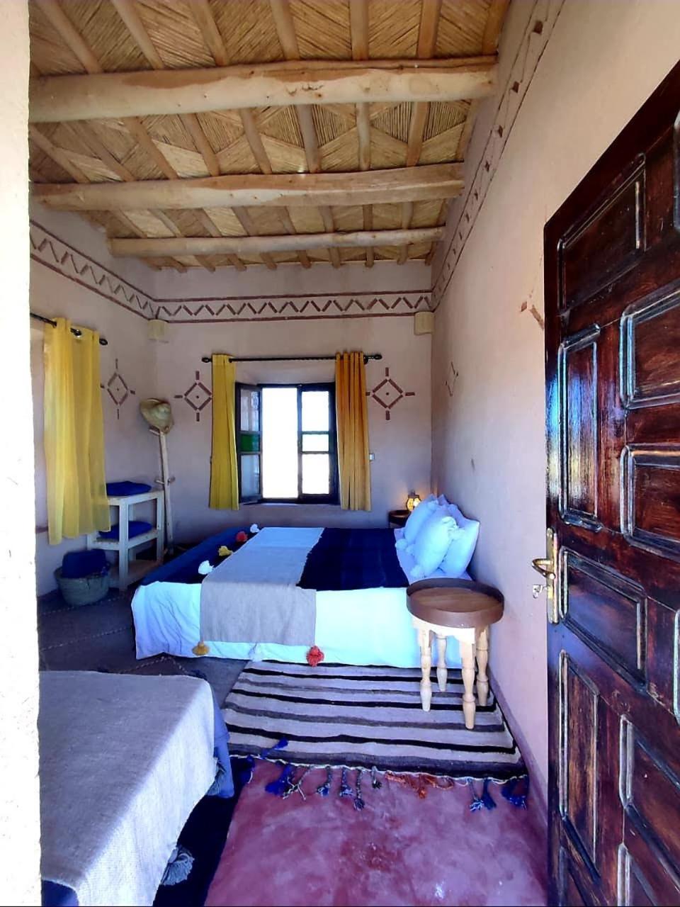 Maison D'Hotes Izza Kelaat-M'Gouna Экстерьер фото