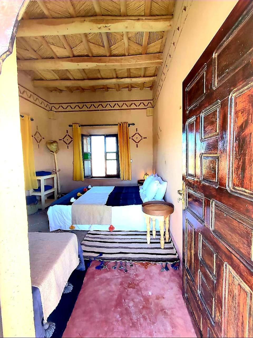 Maison D'Hotes Izza Kelaat-M'Gouna Экстерьер фото