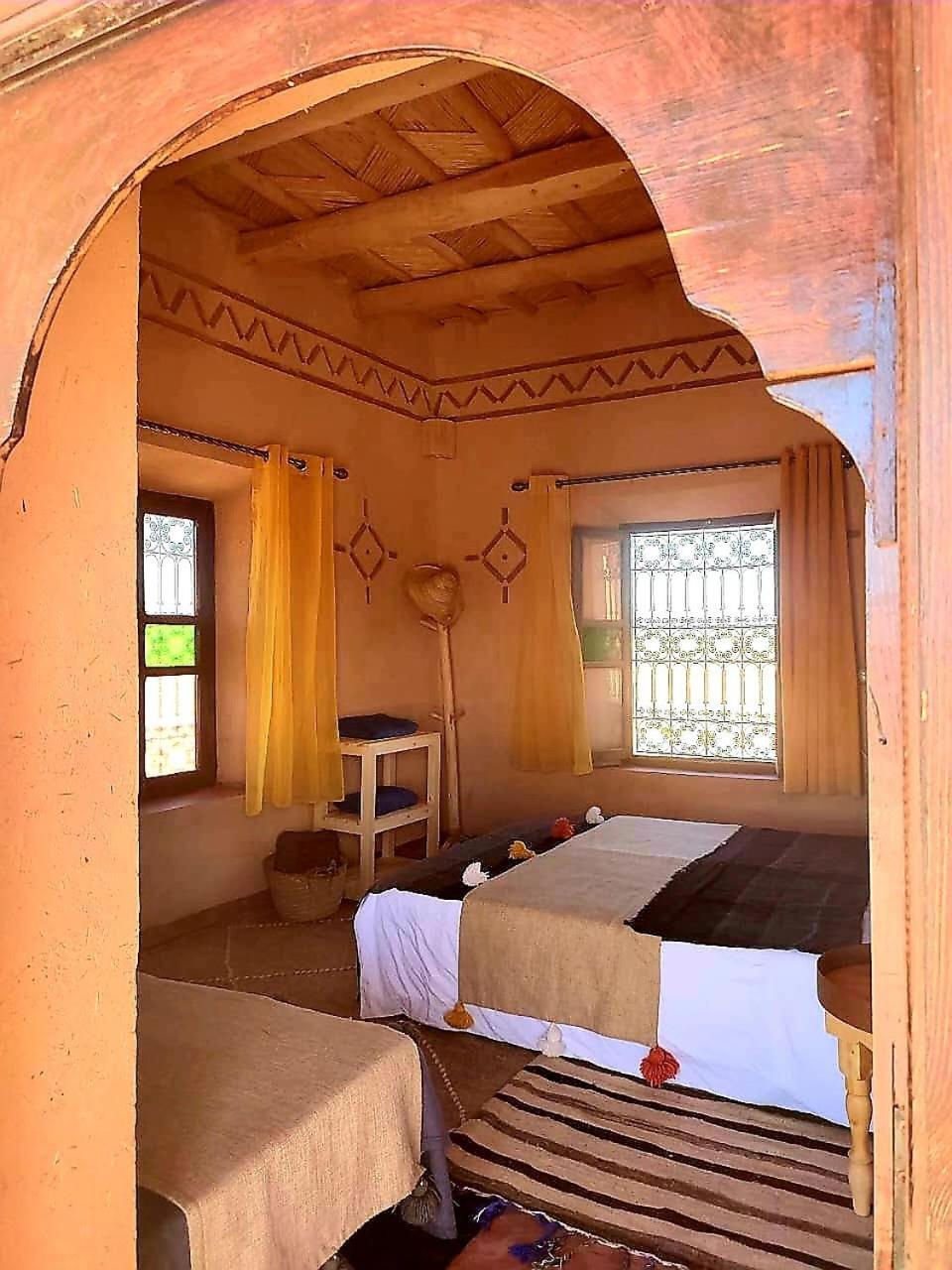 Maison D'Hotes Izza Kelaat-M'Gouna Экстерьер фото