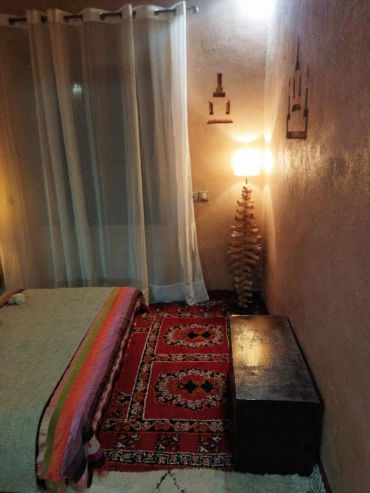 Maison D'Hotes Izza Kelaat-M'Gouna Экстерьер фото
